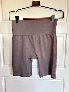 TNA Bike Shorts Mauve